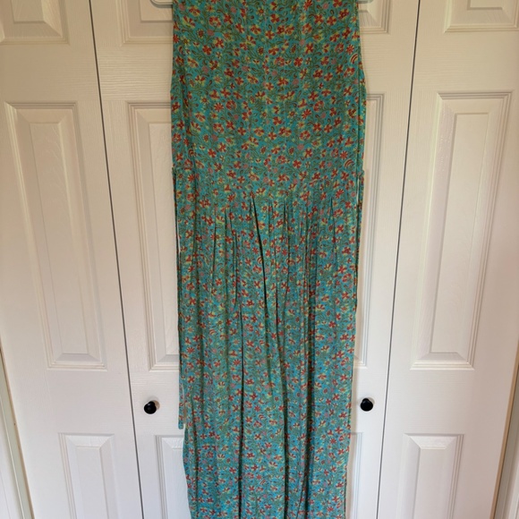 April Cornell Midaxi Dress - Picture 9 of 12